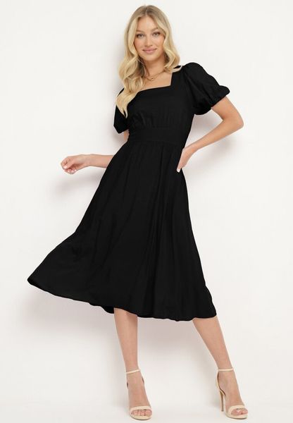 Czarna Rozkloszowana Sukienka z Wiskozy z Wycięciem i Wiązaniem na Plecach Dimicia. Czarne sukienki damskie Born2be, na lato, m, bez wzorów, z wiskozy, eleganckie, bez kołnierzyka, bez ramiączek, mini, dopasowane. Za 69.99 zł.