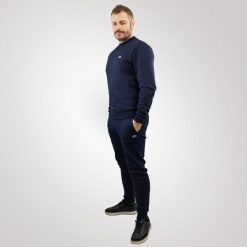 Lacoste Spodnie dresowe męskie Lacoste. Spodnie sportowe męskie Lacoste, m, bez wzorów, z dresówki. Za 539.00 zł.