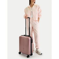 Walizka kabinowa Reebok. Czerwone walizki damskie Reebok, bez wzorów. Za 279.99 zł.