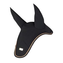 Czapka z muchą dla koni Horka Deluxe. Czarne czapki damskie Horka, bez wzorów, z tkaniny, eleganckie. Za 177.50 zł.