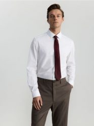 Koszula slim z bawełny egipskiej - biały. Białe koszule męskie Reserved, l, bez wzorów, z bawełny, bez kołnierzyka, bez ramiączek. Za 139.99 zł.