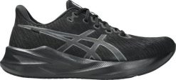 Asics Buty męskie do biegania Asics Versablast 4 1011B984 001 42,5. Buty sportowe męskie Asics, bez wzorów, bez zapięcia, do biegania. Za 387.71 zł.
