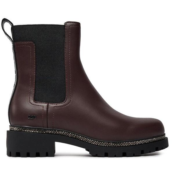 Botki DKNY. Czerwone botki damskie DKNY, bez wzorów, bez obcasa, na płaskiej podeszwie, bez zapięcia. Za 349.99 zł.