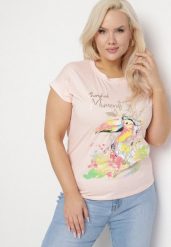 Różowy T-shirt z Bawełny z Nadrukiem i Metalicznym Napisem Norsemi. Czerwone t-shirty damskie Born2be, xl, bez wzorów, z bawełny, bez kołnierzyka, bez ramiączek. Za 34.99 zł.