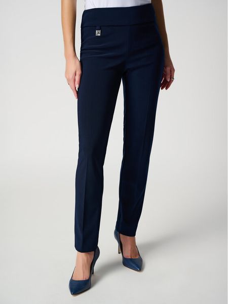 Joseph Ribkoff Spodnie materiałowe 144092NOS Granatowy Slim Fit. Niebieskie spodnie materiałowe damskie Joseph Ribkoff, bez wzorów, z materiału. Za 359.99 zł.
