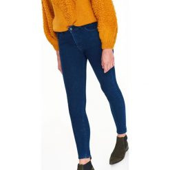 JEANSY RURKI. Jeansy damskie TOP SECRET, bez wzorów, z jeansu, eleganckie. W wyprzedaży za 39.99 zł.