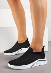 Czarne Wsuwane Buty Sportowe Sneakersy z Siateczki Worrtewi. Czarne obuwie sportowe damskie Born2be, bez wzorów, z jeansu, z okrągłym noskiem, bez zapięcia, trekkingowe. Za 69.99 zł.