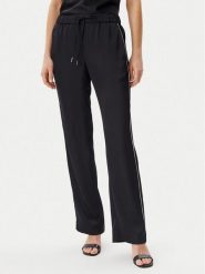 Calvin Klein Spodnie materiałowe K20K208365 Czarny Regular Fit. Czarne spodnie materiałowe damskie Calvin Klein, bez wzorów, z materiału. Za 349.99 zł.
