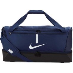 Torba sportowa Nike Academy Team Hardcase usztywnione dno z komorą na buty 59L. Niebieskie torby sportowe męskie Nike, bez wzorów. Za 199.99 zł.