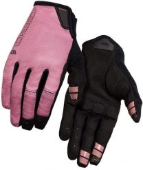 Rękawiczki damskie GIRO LA DND GEL długi palec desert rose roz. M (obwód dłoni 203-229 mm / dł. dłoni 181-188 mm) (NEW 2025). Czerwone rękawiczki damskie Giro, bez wzorów. Za 163.15 zł.