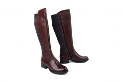 RIEKER Z9591-27 brown , kozaki damskie. Brązowe kozaki damskie Rieker, bez wzorów, bez obcasa, na obcasie, bez zapięcia. Za 450.42 zł.