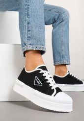 Czarne Trampki na Platformie z Naszywką na Boku Alimiora. Czarne trampki i tenisówki damskie Born2be, z aplikacjami, bez zapięcia. Za 84.99 zł.
