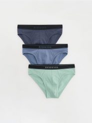 Bawełniane slipy 3 pack - jasnozielony. Zielone slipki męskie Reserved, l, bez wzorów, z bawełny. W wyprzedaży za 55.99 zł.