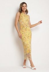 Żółta Koktajlowa Taliowana Sukienka w Kwiaty z Wiskozową Podszewką Lidra. Żółte sukienki damskie Born2be, na co dzień, m, z aplikacjami, z jeansu, eleganckie, bez kołnierzyka, bez ramiączek, maxi. Za 84.99 zł.