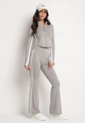 Jasnoszary Komplet Sportowy Rozpinana Bluza i Spodnie Typu Dzwony Lumoreina. Szare bluzy damskie Born2be, s, z aplikacjami, sportowe, bez ramiączek, bez kaptura. Za 139.99 zł.