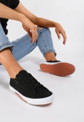 Czarne Tenisówki Salodella. Czarne trampki i tenisówki damskie Renee, bez wzorów, bez zapięcia. Za 79.99 zł.