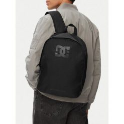Plecak DC Shoes. Czarne plecaki męskie DC Shoes, bez wzorów, sportowe. Za 69.99 zł.