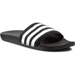 Klapki adidas - adilette Supercloud Plus M AQ4935 Cblack/Ftwht/Cblack. Czarne klapki męskie Adidas, bez wzorów, z materiału, bez zapięcia. W wyprzedaży za 99.00 zł.