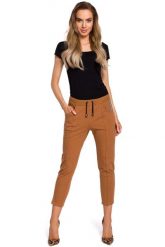 Kamelowe Dresowe Spodnie 7/8 z Lampasem. Brązowe spodnie dresowe damskie MOE, bez wzorów, z bawełny. Za 267.90 zł.