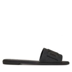 Klapki DKNY. Czarne klapki damskie DKNY, bez wzorów, bez obcasa, bez zapięcia. Za 219.99 zł.