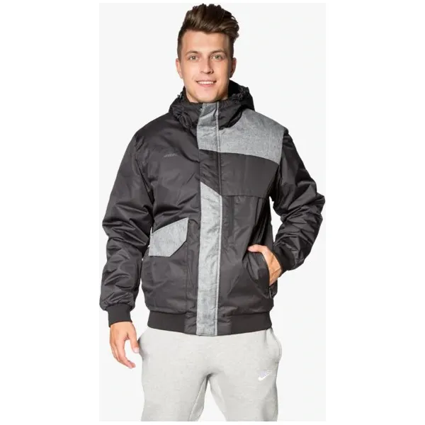 Umbro Kurtka Hoba , czarny, rozmiar L. Czarne kurtki męskie Umbro, na zimę, l, bez wzorów, z materiału, sportowe, bez kaptura. W wyprzedaży za 129.99 zł.