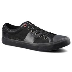 Czarne Trampki Cross Jeans Męskie Sznurowane Buty. Czarne trampki męskie Cross Jeans, z aplikacjami, z jeansu, bez zapięcia. Za 99.99 zł.