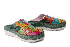 LAURA VITA 0007644 Dorry 22 kaki, klapki damskie. Zielone klapki damskie Laura Vita, na lato, bez wzorów, ze skóry, bez obcasa, bez zapięcia. Za 305.92 zł.