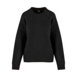 Damski sweter oversize Urban Classics soft. Czarne swetry nierozpinane damskie Urban Classics, na zimę, bez wzorów, bez kołnierzyka, bez ramiączek. Za 214.00 zł.