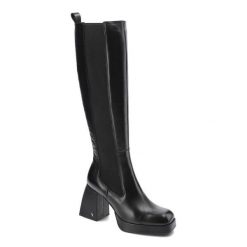 Czarne Kozaki Carinii Damskie Eleganckie Obuwie. Czarne kozaki damskie Carinii, bez wzorów, z gumy, przed kolano, bez obcasa, na słupku, bez zapięcia. Za 489.00 zł.