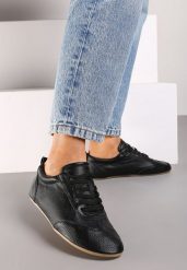 Czarne Tenisówki bez Zdobień z Ekoskóry Verillis. Czarne trampki i tenisówki damskie Renee, z aplikacjami, z jeansu, bez zapięcia. Za 74.99 zł.