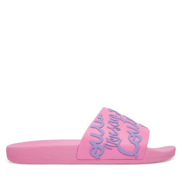 Klapki Versace Jeans Couture. Czerwone klapki damskie Versace Jeans Couture, bez wzorów, z jeansu, bez obcasa, bez zapięcia. Za 182.99 zł.