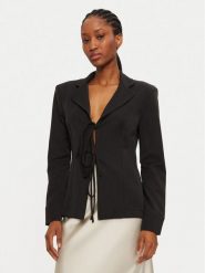 Haveone Marynarka JVS-M062 Czarny Slim Fit. Czarne marynarki i żakiety damskie Haveone, bez wzorów, z syntetyku, bez kołnierzyka, bez ramiączek. Za 369.99 zł.