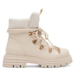 Trzewiki DeeZee. Brązowe botki damskie DeeZee, bez wzorów, bez obcasa, na płaskiej podeszwie, bez zapięcia. Za 99.99 zł.