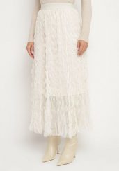 Jasnobeżowa Rozkloszowana Spódnica z Półtransparentnego Materiału z Ozdobnym Tłoczeniem Zerivra. Brązowe spódnice damskie Born2be, na co dzień, l, bez wzorów, eleganckie, maxi, proste. Za 44.99 zł.