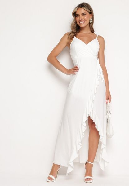 Biała Koktajlowa Sukienka z Kopertowym Dekoltem na Ramiączkach z Ozdobną Falbanką Nestasi. Białe sukienki damskie Born2be, na co dzień, m, bez wzorów, wizytowe, z asymetrycznym kołnierzem, bez ramiączek, asymetryczne. Za 109.99 zł.