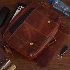 Torba męska na ramię skórzana duża A4 brązowa do pracy Beltimore N15. Brązowe torby na ramię męskie na ramię, duże. Za 299.98 zł.
