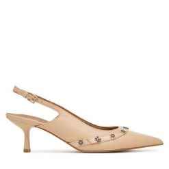 Czółenka Guess. Brązowe czółenka damskie Guess, z aplikacjami, bez obcasa, bez zapięcia. Za 639.99 zł.