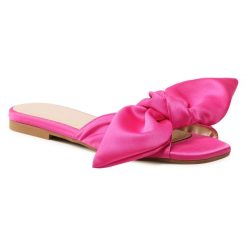 Klapki Eva Longoria. Czerwone klapki damskie Eva Longoria, bez wzorów, bez obcasa, bez zapięcia. Za 429.99 zł.