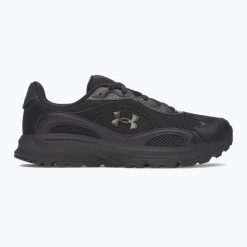 Buty treningowe męskie Under Armour Tech Runner black/black/metallic black. Czarne buty sportowe męskie Under Armour, bez wzorów, bez zapięcia, na fitness i siłownię. Za 399.00 zł.