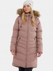 Płaszcz Zimowy Damski Fundango Puppis. Fioletowe płaszcze damskie FUNDANGO, na zimę, xs, bez wzorów, z futra, eleganckie, bez kołnierzyka, bez kaptura. Za 499.00 zł.