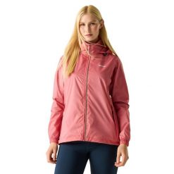 Kurtka Wodoodporna Damska Corinne IV. Czerwone kurtki sportowe damskie Regatta, xl, bez wzorów, z materiału, bez ramiączek, z kapturem, trekkingowe. Za 228.99 zł.