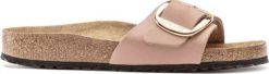 Birkenstock Klapki marki Birkenstock model MADRID_BIG-BUCKLE kolor Różowy. Obuwie Damskie. Sezon: Wiosna/Lato EU 36. Czerwone klapki damskie Birkenstock, na lato, bez wzorów, bez obcasa, bez zapięcia. Za 510.86 zł.