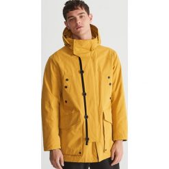 Kurtka parka z kapturem - Żółty. Żółte kurtki damskie Reserved, bez wzorów, z kapturem. Za 179.99 zł.