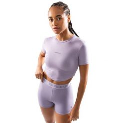 Damska koszulka treningowa crop top z krótkim rękawem Fitness Siroko Harmony. Fioletowe koszulki sportowe damskie SIROKO, m, bez wzorów, z tkaniny, bez ramiączek, na fitness i siłownię. Za 127.00 zł.