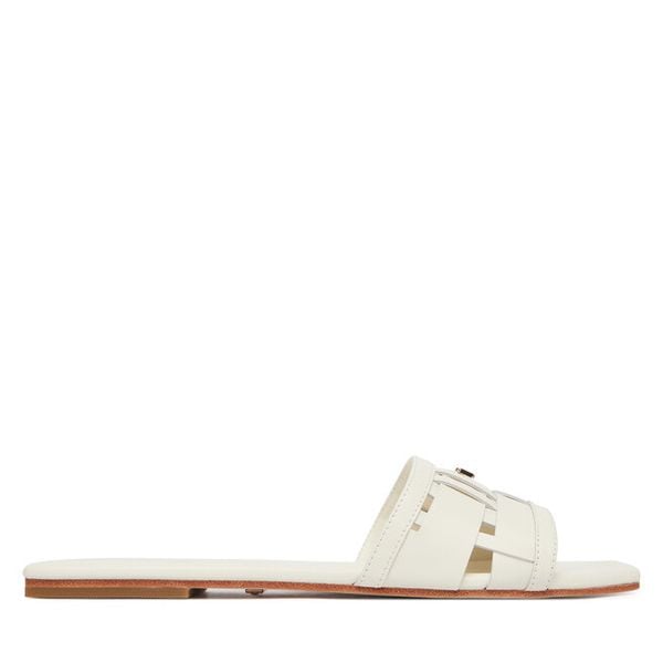 Klapki Marciano Guess. Białe klapki damskie Marciano Guess, z aplikacjami, bez obcasa, bez zapięcia. Za 489.99 zł.
