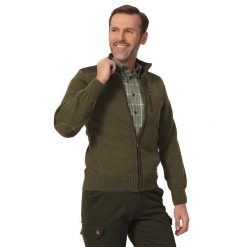 Sweter myśliwski męski Tagart Goteborg z wełny Merino. Zielone swetry męskie tagart, l, bez wzorów, z wełny, sportowe, bez kołnierzyka, bez ramiączek. Za 449.00 zł.