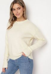 Beżowy Sweter z Domieszką Wełny Parizia. Brązowe swetry nierozpinane damskie Born2be, na zimę, bez wzorów, z wełny, bez kołnierzyka, bez ramiączek. Za 119.99 zł.