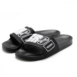 Klapki sportowe Zerod Tech Slides. Czarne klapki damskie ZEROD, bez wzorów, z materiału, bez zapięcia. Za 195.00 zł.