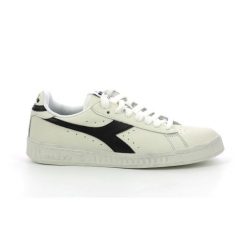 Sneakers Diadora Game Low Waxed Black. Czarne buty sportowe męskie Diadora, bez wzorów, bez zapięcia. Za 422.96 zł.