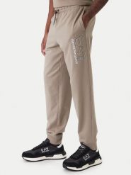 EA7 Emporio Armani Spodnie dresowe 7M001316 AF13512 U6167 Beżowy Regular Fit. Brązowe spodnie sportowe męskie EA7 Emporio Armani, m, bez wzorów, z bawełny. Za 439.99 zł.